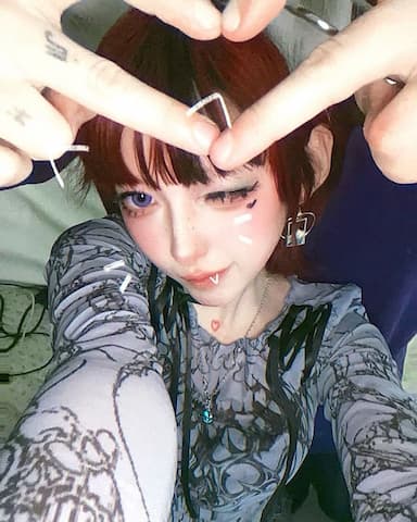 漫画紫走进现实💜